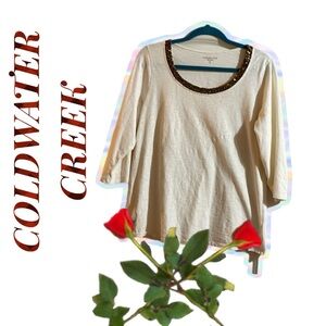 🦋 A CHARMING COLDWATER CREEK TOP! IVORY COLOR W 3/4 LENGTH SLEEVES.SEQUINED NECK